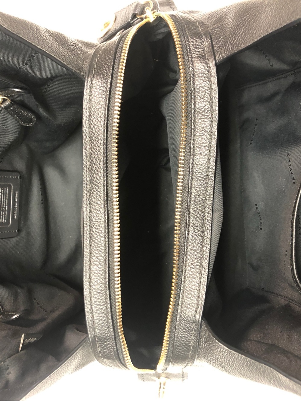Coach’s Edie shoulder bag - Picture 5 of 8